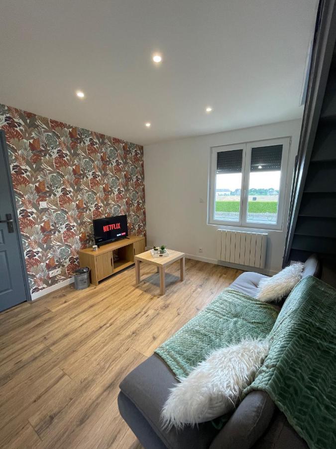 Superbe appartement en résidence avec parking Loudéac Esterno foto